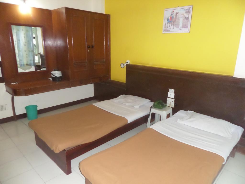Hotel Manorath Nashik Extérieur photo