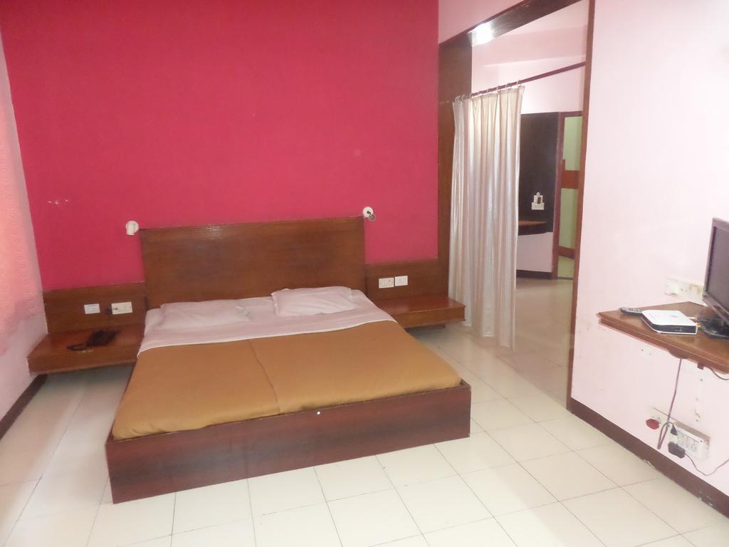 Hotel Manorath Nashik Chambre photo